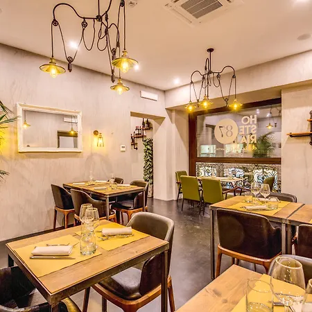 Hotel 87 Eighty-seven - Maison D'art Collection Rom