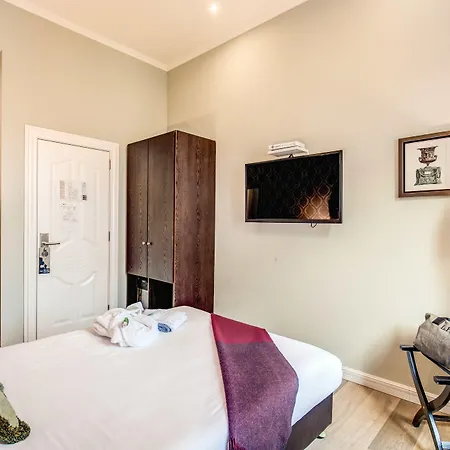 Hotel 87 Eighty-seven - Maison D'art Collection Rom