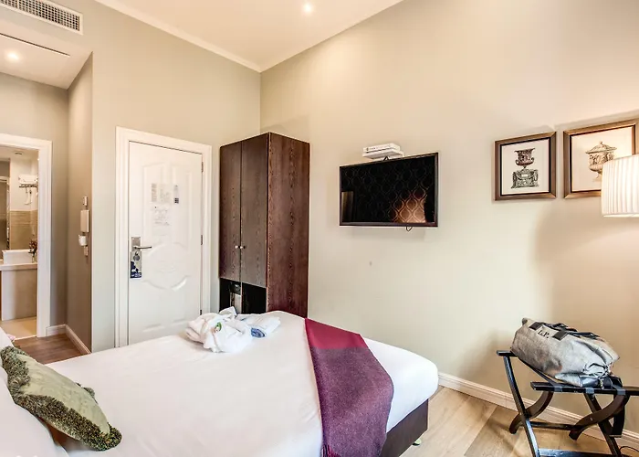 Otel 87 Eighty-seven - Maison D'art Collection Roma