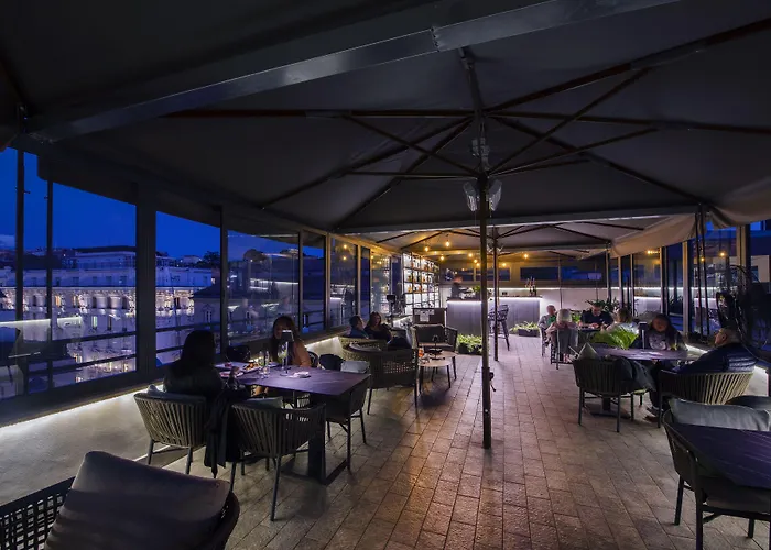 87 Eighty-seven - Maison D'art Collection 4*