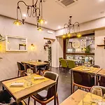 Hotel 87 Eighty-seven - Maison D'art Collection Rom