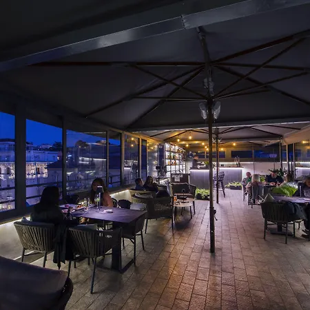 87 Eighty-seven - Maison D'art Collection 4*
